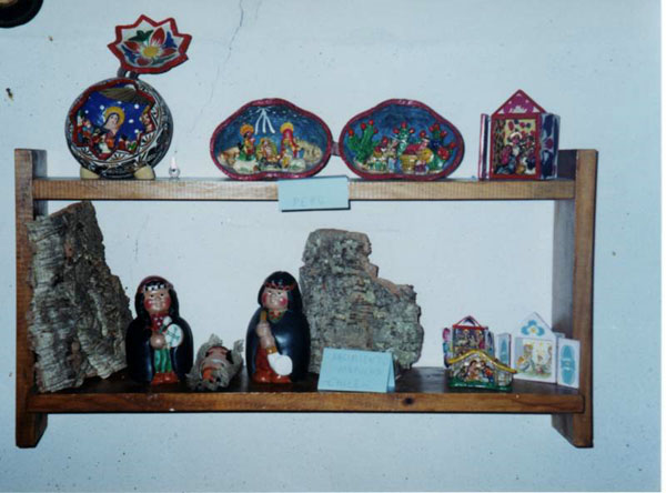 1 El grande,es Mapuche,de Chile.Los otros son de Peru